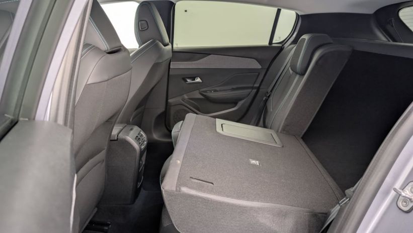 Aperçu du véhicule : PureTech 130ch S S BVM6 Allure