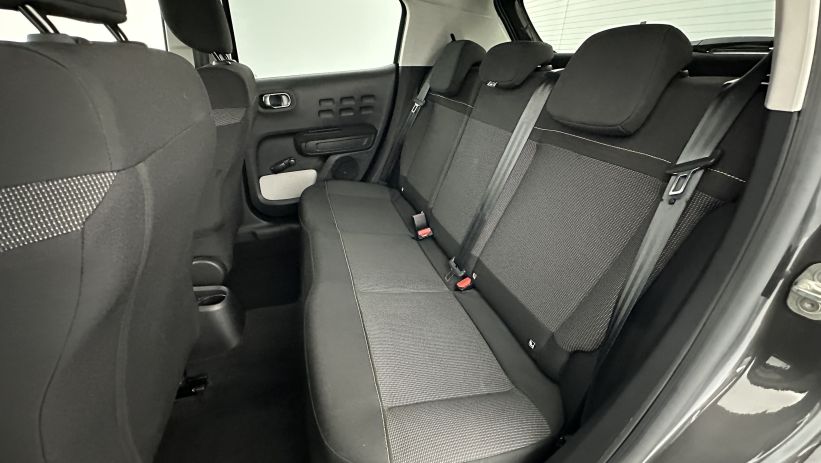 Aperçu du véhicule : III 1.2 PureTech 110ch Max