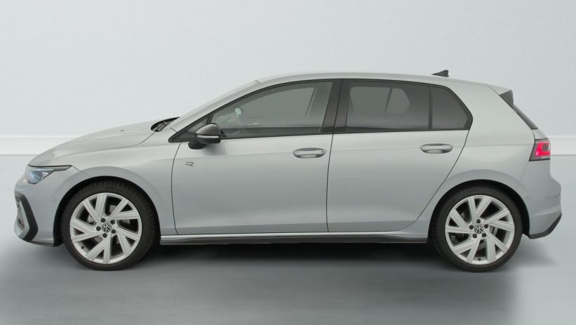 Aperçu du véhicule : 2.0 TDI 150 DSG7 R-LINE