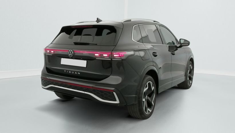 Aperçu du véhicule : 2.0 TDI 150CH DSG7 R-LINE