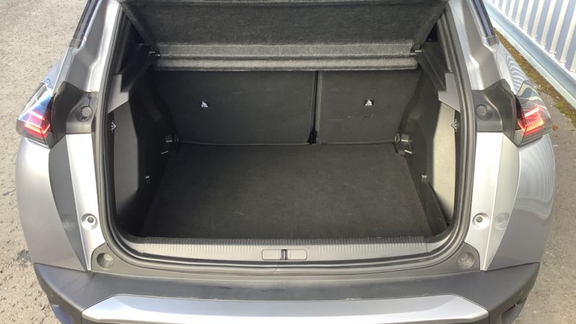 Aperçu du véhicule : 2008 100 S&S BVM6 Allure