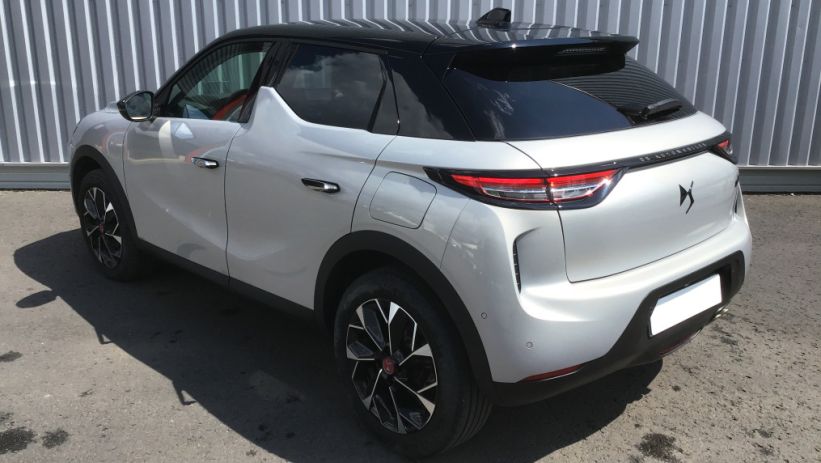 Aperçu du véhicule : DS 3 PureTech 130 EAT8 Performance Line+