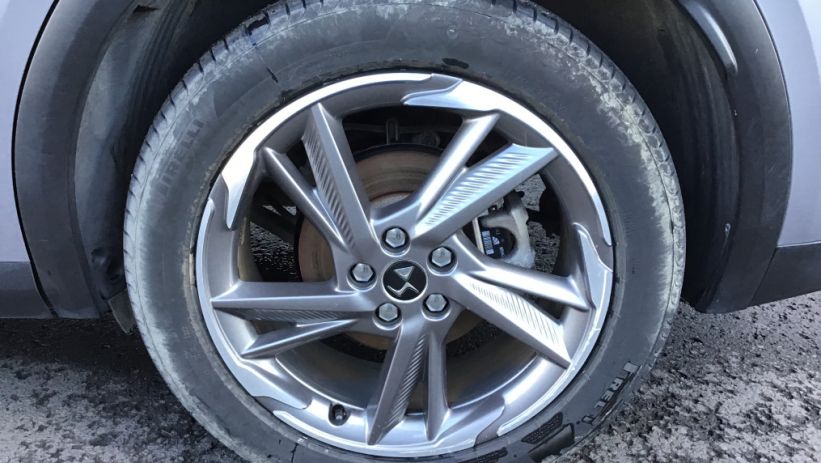 Aperçu du véhicule : DS7 CROSSBACK BlueHDi 130 EAT8 Rivoli