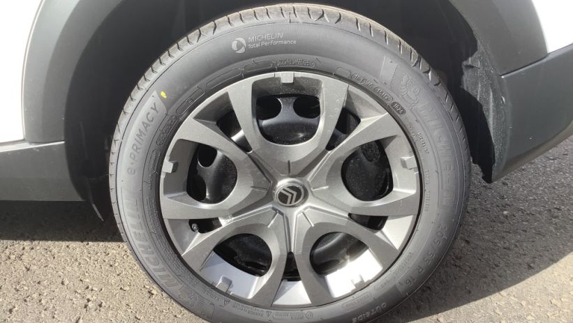 Aperçu du véhicule : C3 Turbo 100 ch BVM6 Max