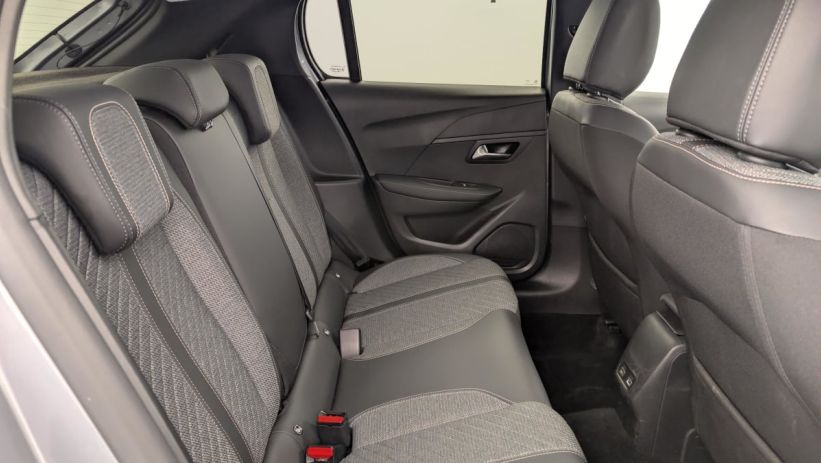 Aperçu du véhicule : 100 S S BVM6 Allure