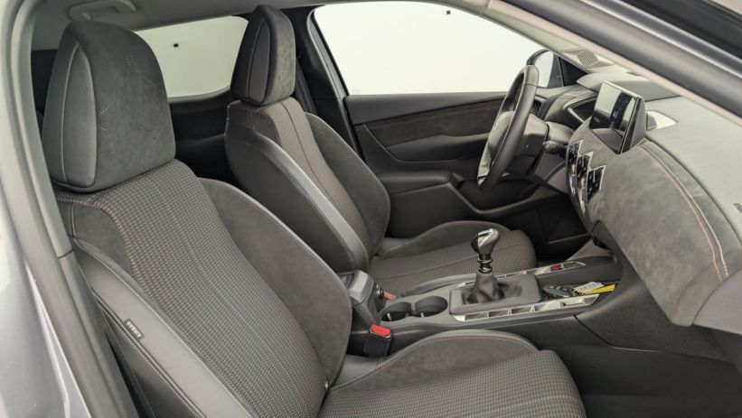 Aperçu du véhicule : PureTech 100 BVM6 Performance Line