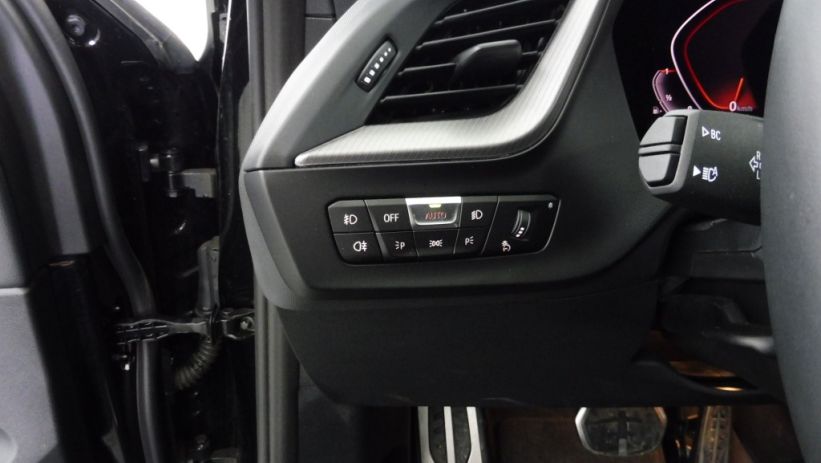Aperçu du véhicule : 118I STEPTRONIC 136 M-SPORT