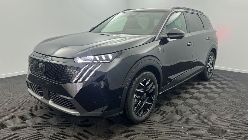 Aperçu du véhicule : Hybrid 145 e-DCS6 GT Exclusive Noir Perla Nera avec 2450€ d'équipements inclus