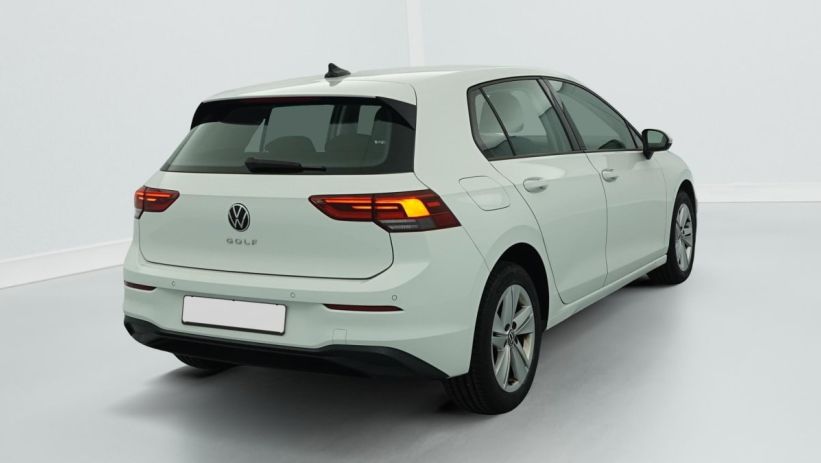 Aperçu du véhicule : 2.0 TDI SCR 116 BVM6 LIFE BUSINESS
