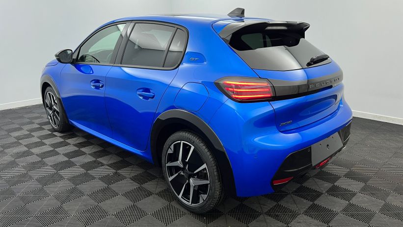 Aperçu du véhicule : Hybrid 110 e-DCS6 GT Bleu Vertigo avec 1550€ d'équipements inclus