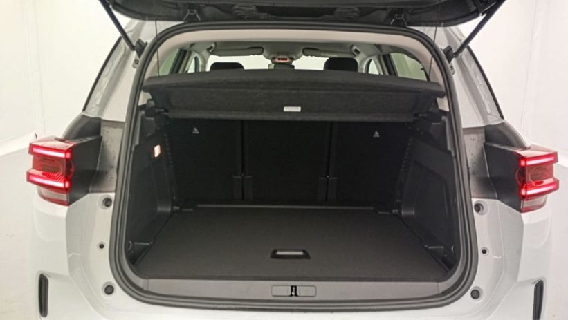 Aperçu du véhicule : Hybride 136 e-DCS6 Plus