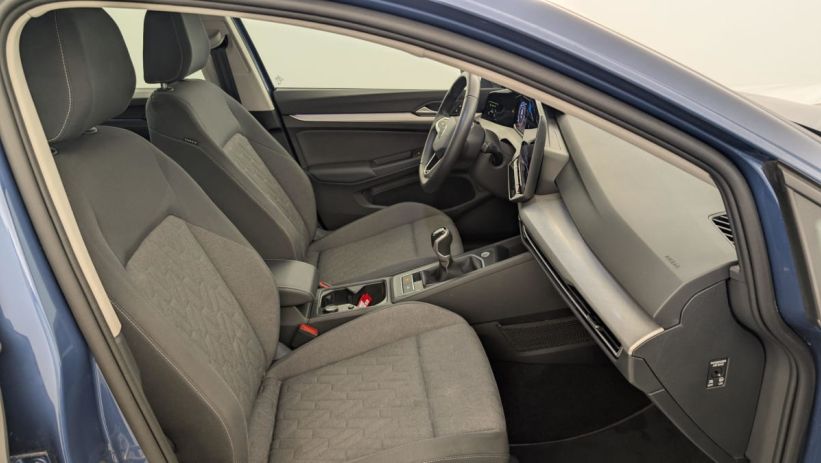 Aperçu du véhicule : 2.0 TDI 116 BVM6 LIFE PLUS