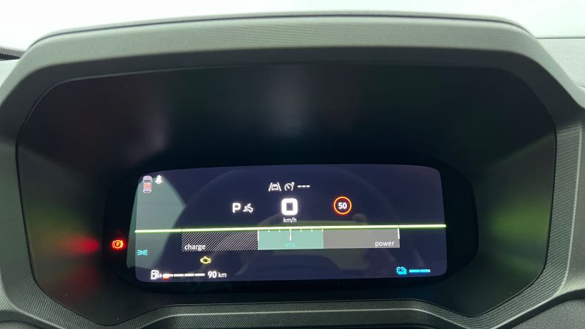 Aperçu du véhicule : Hybrid 155 Journey Bleu Indigo Toit Noir avec 2150€ d'équipements inclus