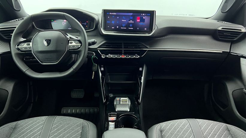 Aperçu du véhicule : Hybrid 145 e-DCS6 Allure Blanc Okénite avec 2150€ d'équipements inclus