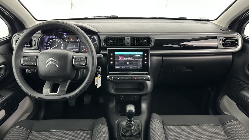 Aperçu du véhicule : III 1.2 PureTech 110ch Plus