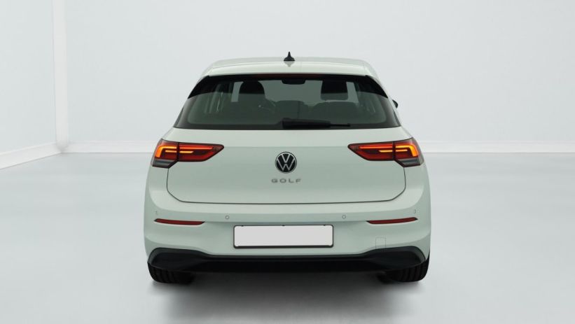 Aperçu du véhicule : 2.0 TDI SCR 116 BVM6 LIFE BUSINESS