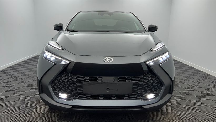 Aperçu du véhicule : Hybride 140 Design Gris Atlas - Toit Noir Onyx avec 2700€ d'équipements inclus