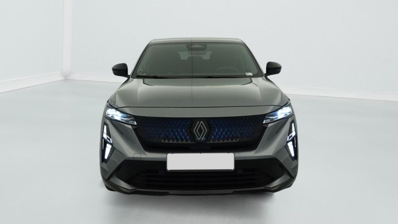 Aperçu du véhicule : hyper hybrid E-Tech 4x4 300 esprit Alpine