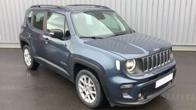 Aperçu du véhicule : RENEGADE 1.5 Turbo T4 130 ch BVR7 e-Hybrid Altitude