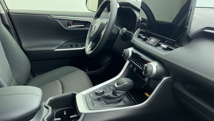 Aperçu du véhicule : Hybride 222 ch AWD-i 30 YEARS Noir Attitude avec 1350€ d'équipements inclus