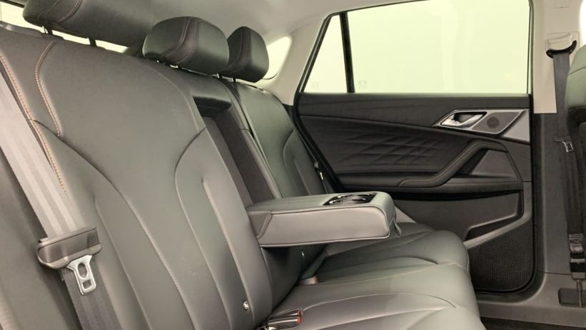 Aperçu du véhicule : 1.5 Hybrid+ 224 ch Luxury