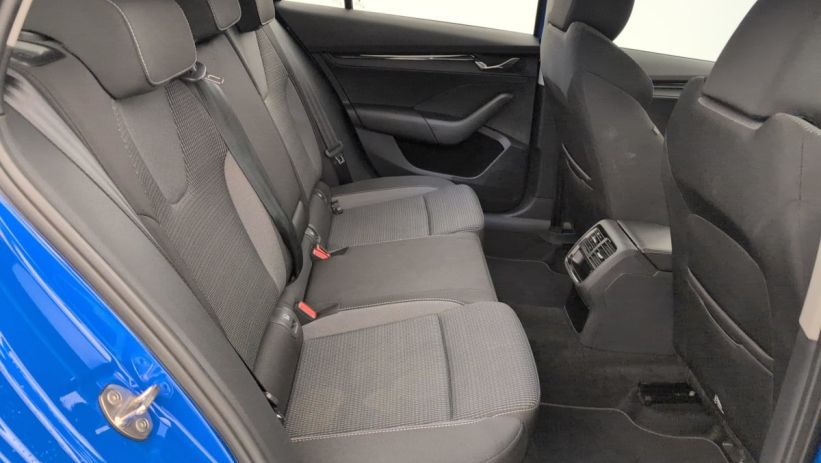 Aperçu du véhicule : 1.4 TSI PHEV iV 204 ch DSG6e Ambition
