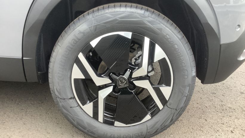 Aperçu du véhicule : 2008 Hybrid 145 e-DCS6 Allure