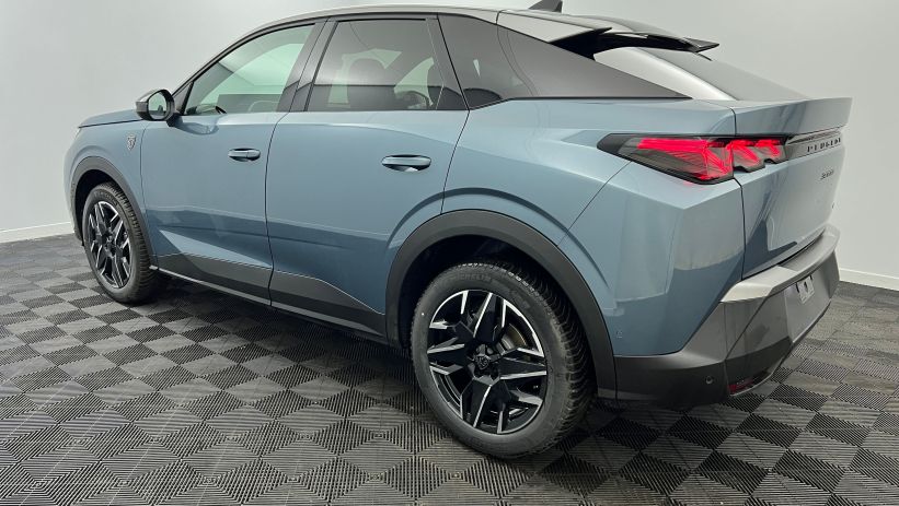 Aperçu du véhicule : Hybrid 145 e-DCS6 GT Bleu Ingaro avec 4320€ d'équipements inclus