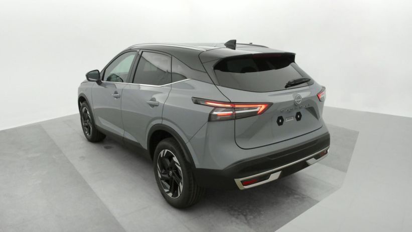 Aperçu du véhicule : MILD HYBRID 158 CH XTRONIC N-CONNECTA