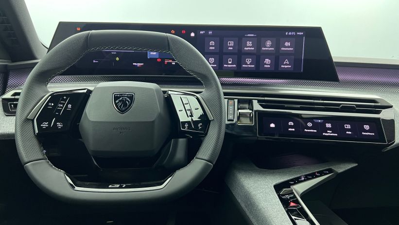 Aperçu du véhicule : Hybrid 145 e-DCS6 GT Exclusive Blanc Okénite avec 3650€ d'équipements inclus