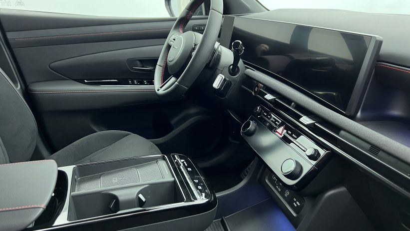 Aperçu du véhicule : Nouveau 1.6 T-GDI 215 Hybrid BVA6 N Line Executive Ecotronic Gray avec 1680€ d'équipements inclus