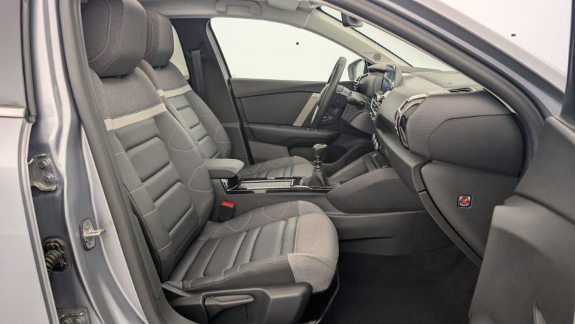 Aperçu du véhicule : PureTech 130 BVM6 Max