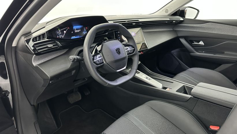 Aperçu du véhicule : 1.5 BlueHDi 130ch Allure EAT8