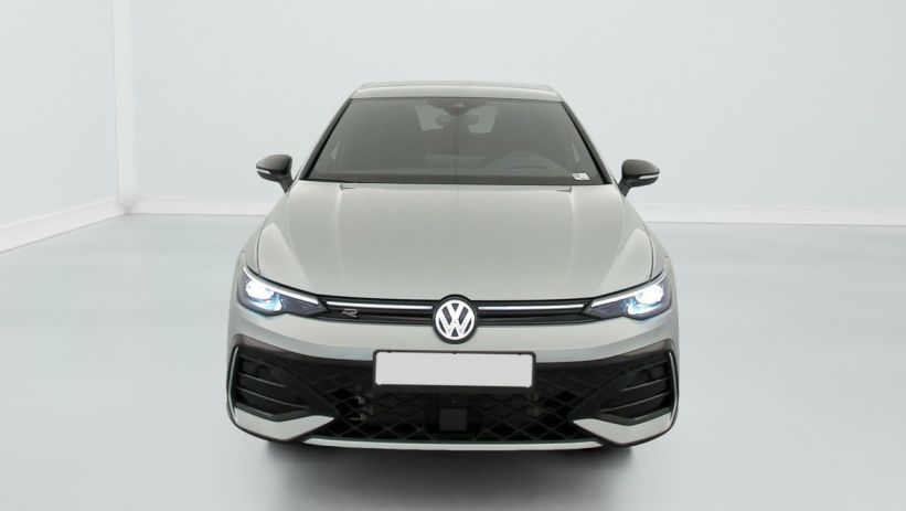 Aperçu du véhicule : 2.0 TDI 150 DSG7 R-LINE