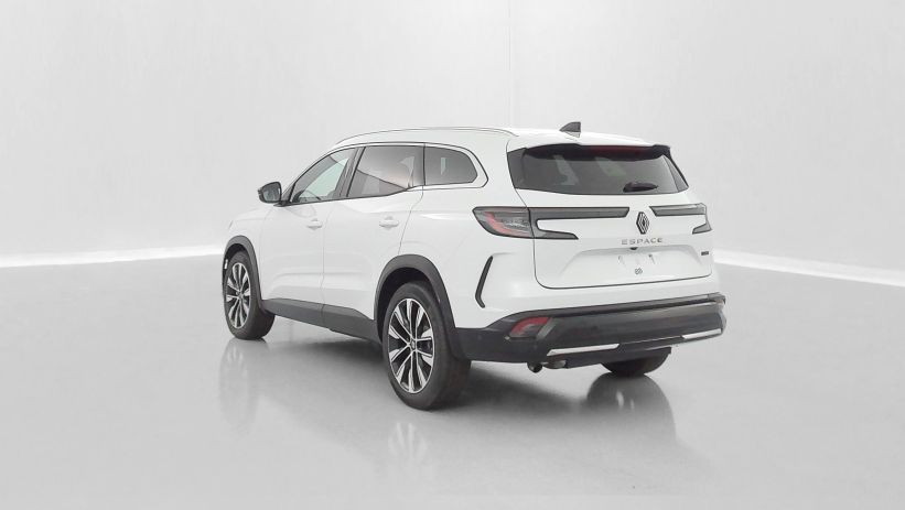 Aperçu du véhicule : VI E-Tech full hybrid 200ch Techno