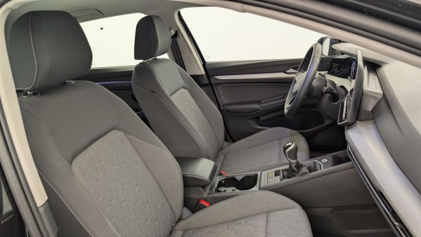 Aperçu du véhicule : 2.0 TDI 116 BVM6 LIFE PLUS