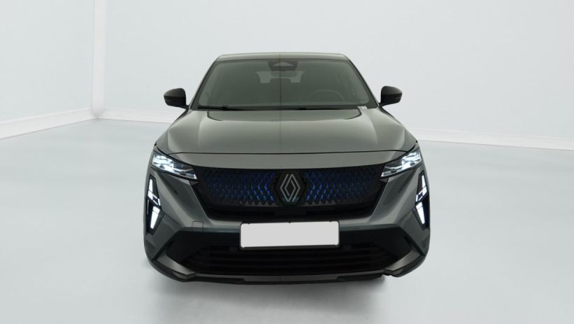 Aperçu du véhicule : hyper hybrid E-Tech 4x4 300 esprit Alpine