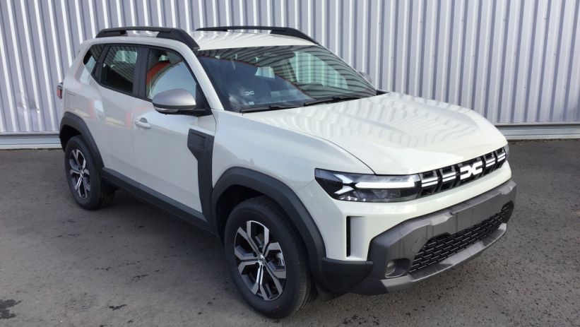 Aperçu du véhicule : DUSTER Hybrid 140 4x2 Expression