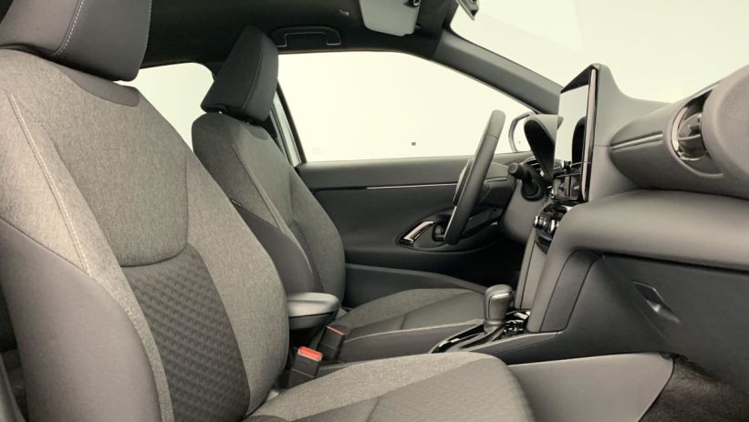 Aperçu du véhicule : 130h 2WD Design
