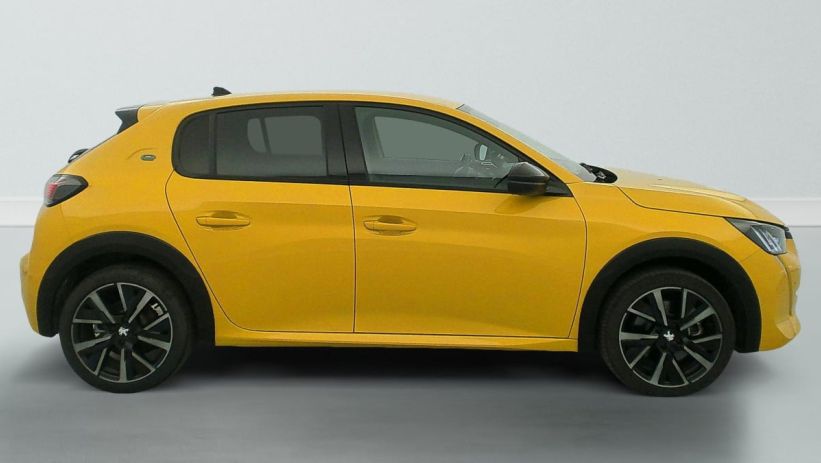 Aperçu du véhicule : 50 KWH 136CH GT