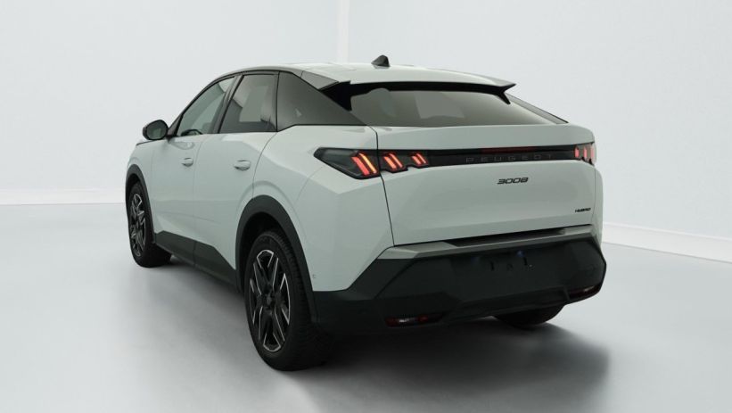 Aperçu du véhicule : HYBRID 136 E-DCS6 ALLURE