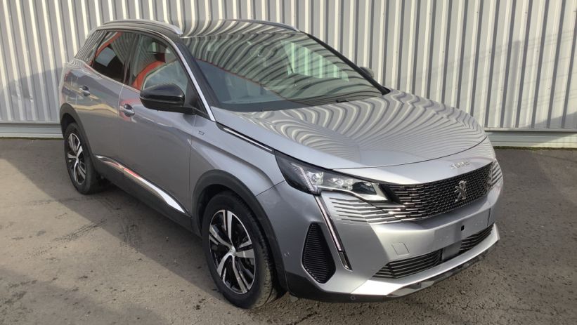 Aperçu du véhicule : 3008 Hybrid 136 e-DCS6 GT