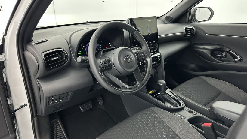 Aperçu du véhicule : 1.5 Hybride 130h Design e-CVT