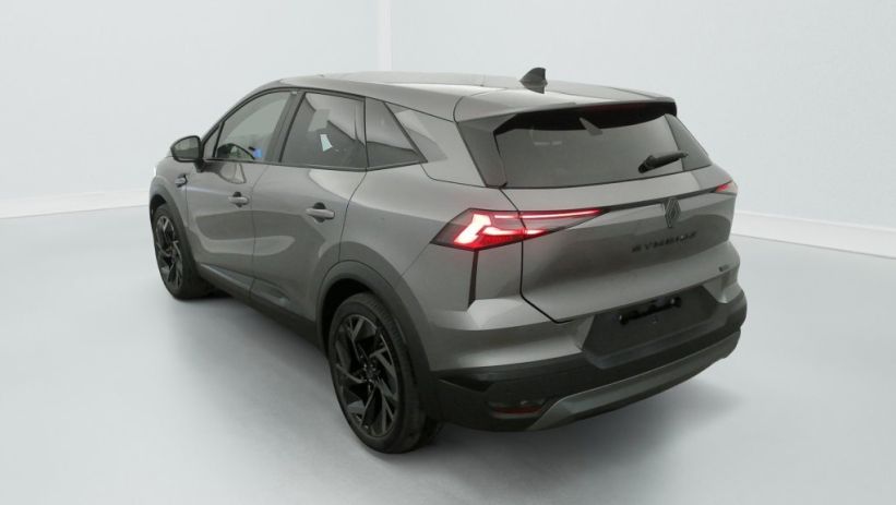 Aperçu du véhicule : 1.8 E-Tech full hybrid 160ch Esprit Alpine