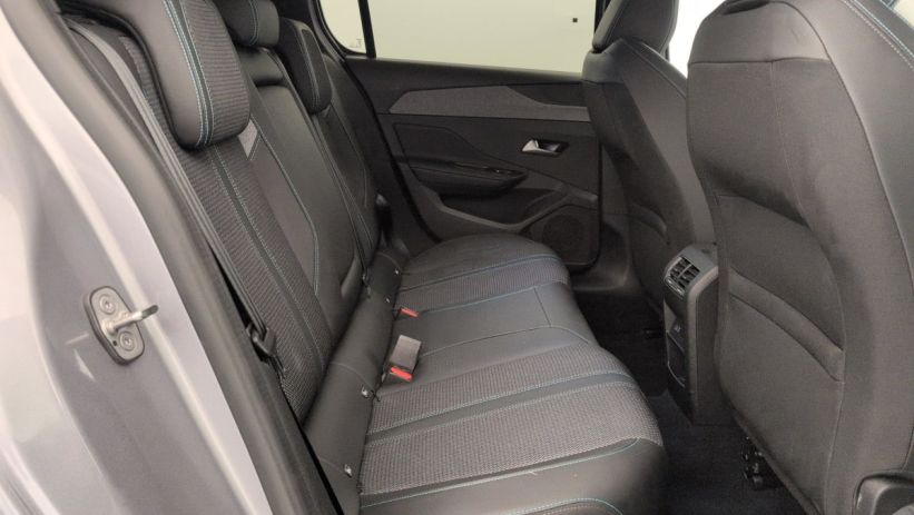 Aperçu du véhicule : PHEV 180 e-EAT8 Allure