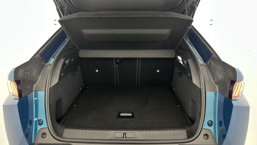 Aperçu du véhicule :  III 1.2 Hybrid 145ch Allure e-DCS6