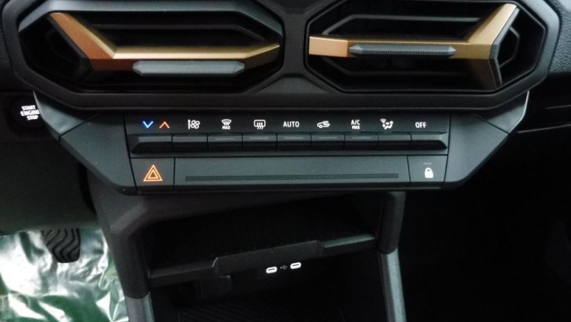 Aperçu du véhicule : 1.2 TCE MILD HYBRID 130CH EXTREME 4X2