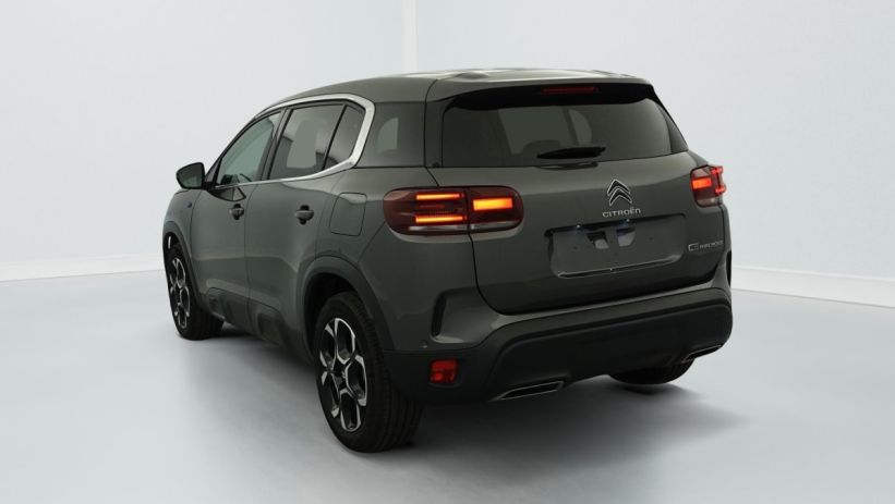 Aperçu du véhicule : Hybride Rechargeable 225 e-EAT8 Plus