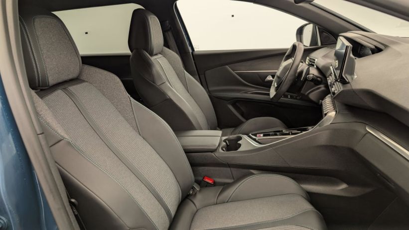 Aperçu du véhicule : BlueHDi 130ch S S EAT8 Allure Pack