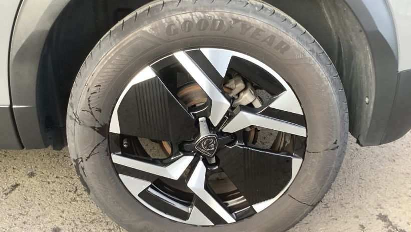 Aperçu du véhicule : 2008 100 S&S BVM6 Allure